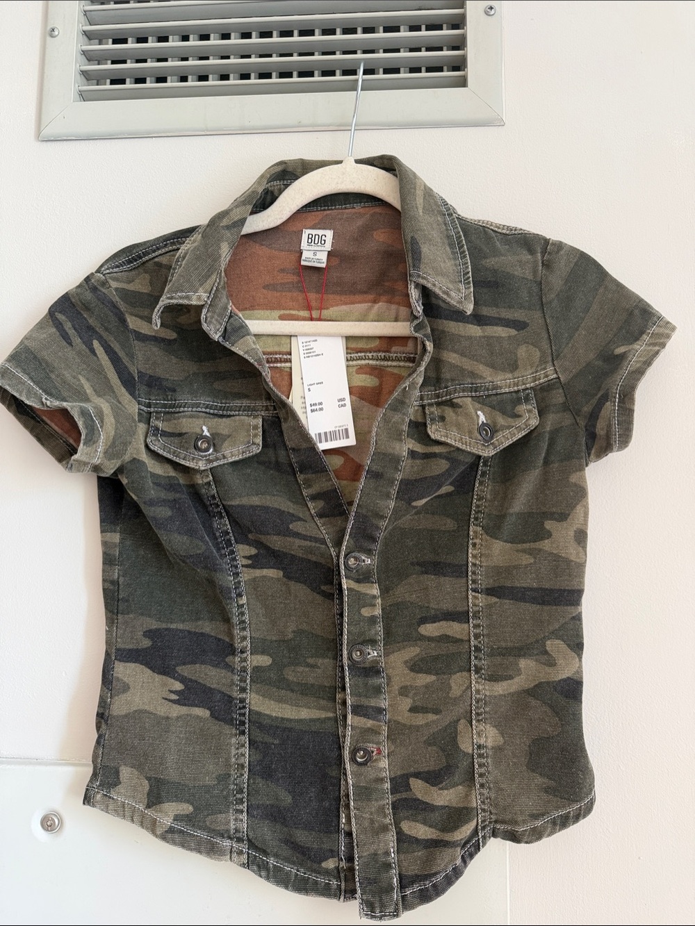 BDG Green Camo Short-Sleeve Button-Down Shirt